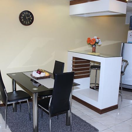 Manila Bay Serviced Apartments Екстер'єр фото