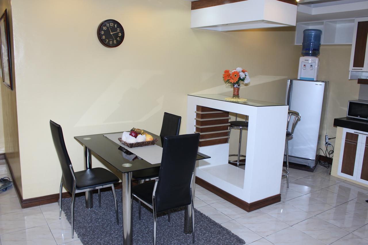 Manila Bay Serviced Apartments Екстер'єр фото