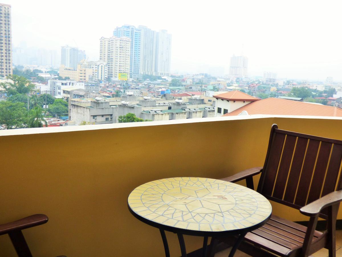 Manila Bay Serviced Apartments Екстер'єр фото