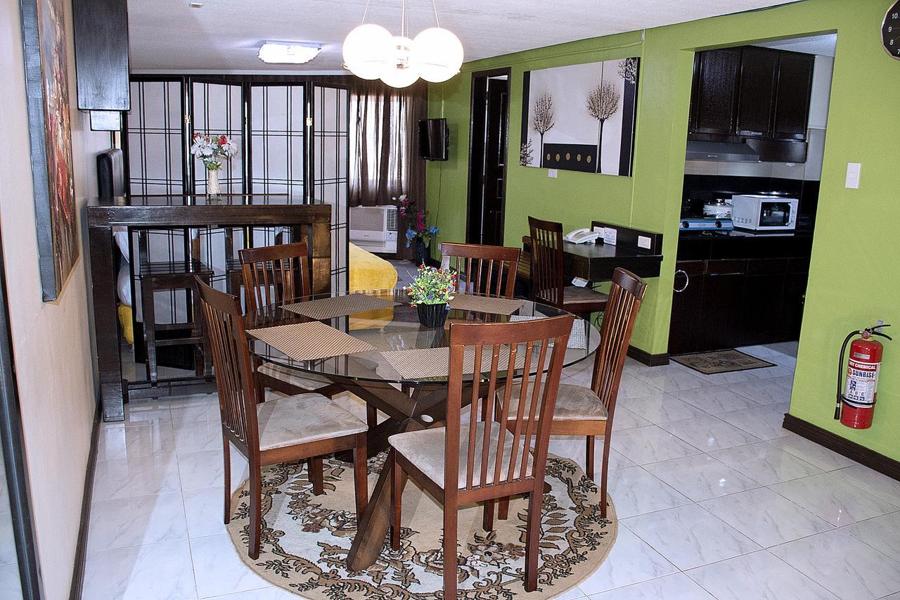 Manila Bay Serviced Apartments Екстер'єр фото