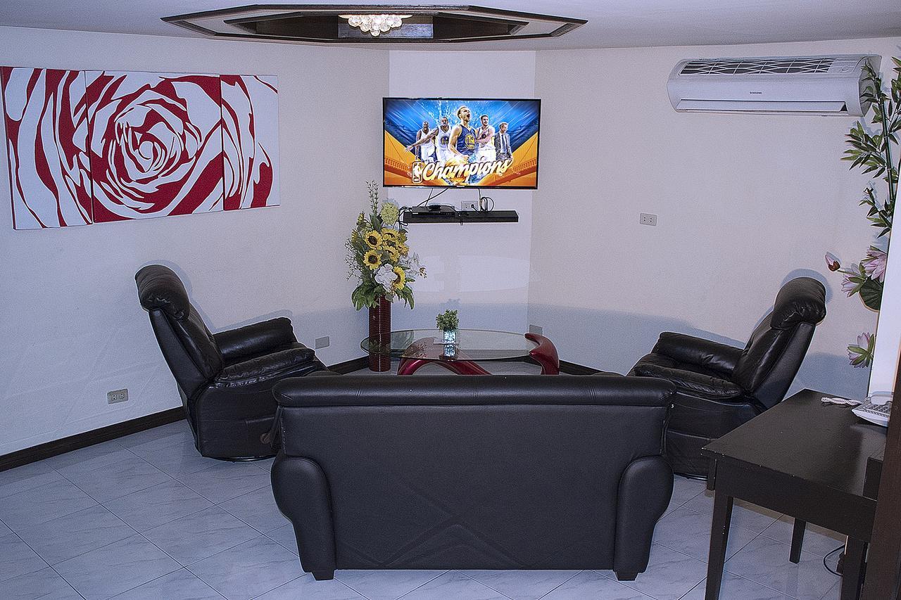 Manila Bay Serviced Apartments Екстер'єр фото