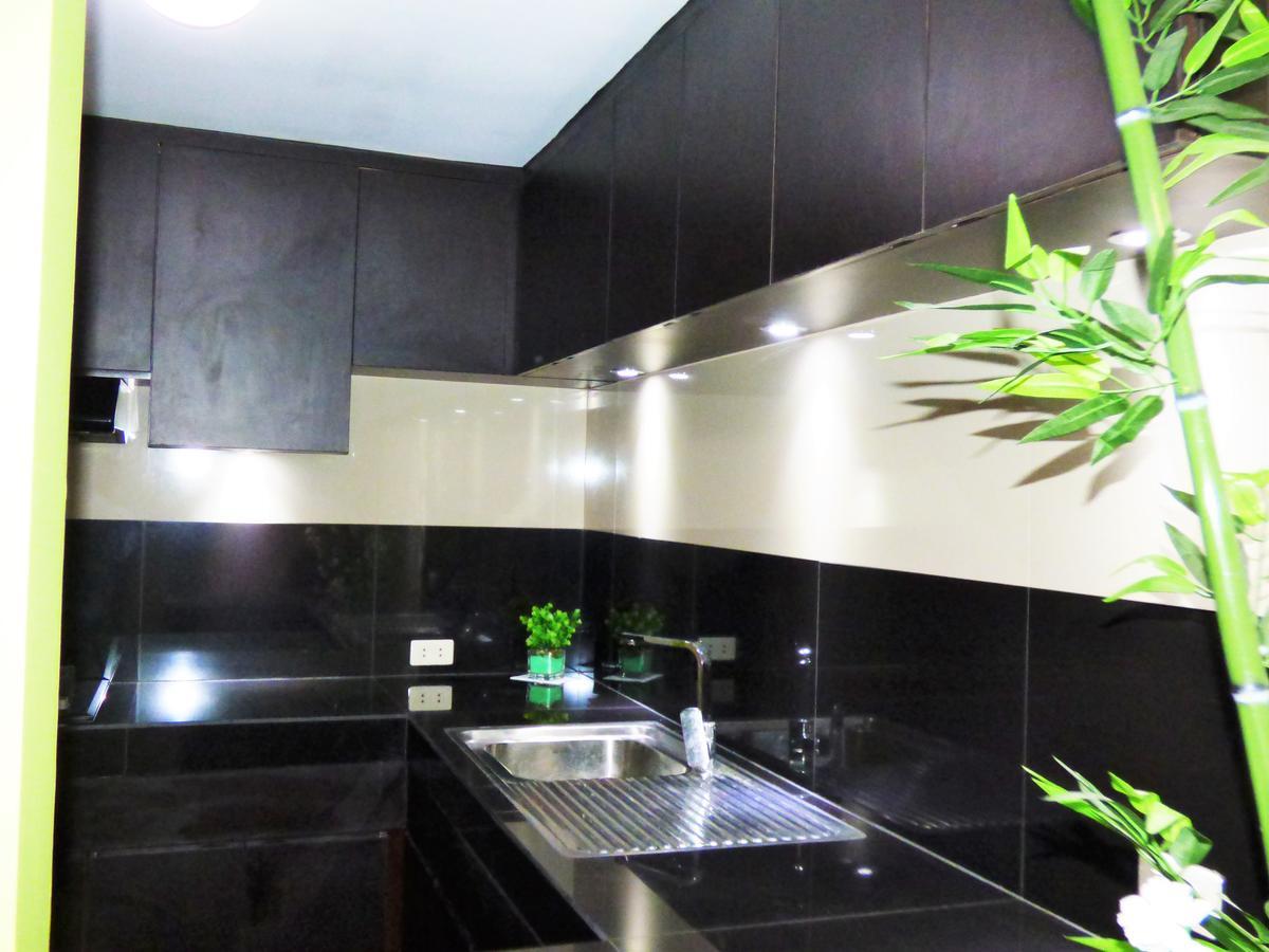 Manila Bay Serviced Apartments Екстер'єр фото