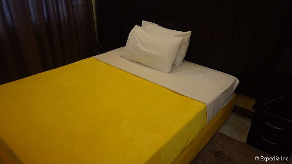 Manila Bay Serviced Apartments Екстер'єр фото