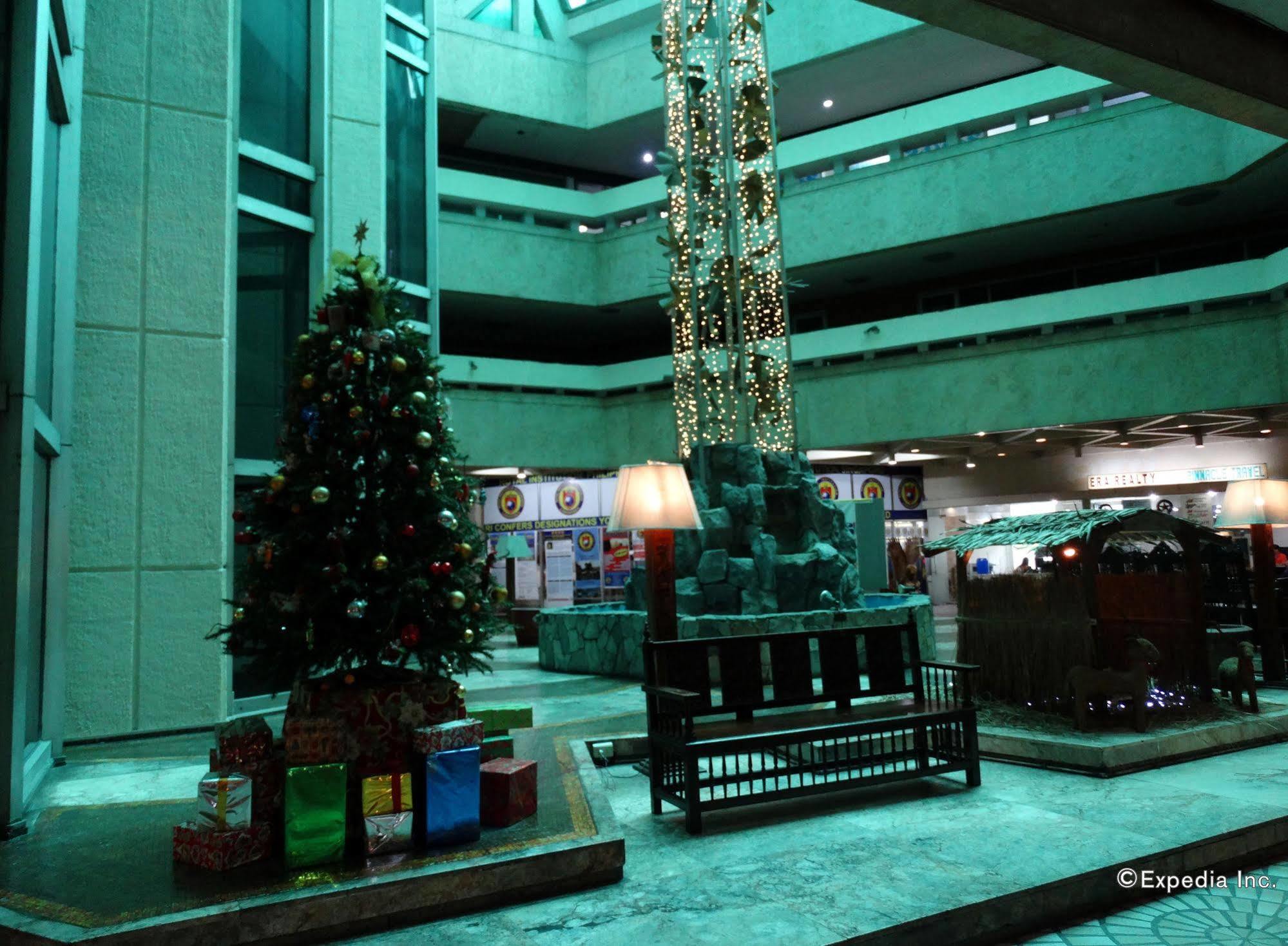 Manila Bay Serviced Apartments Екстер'єр фото