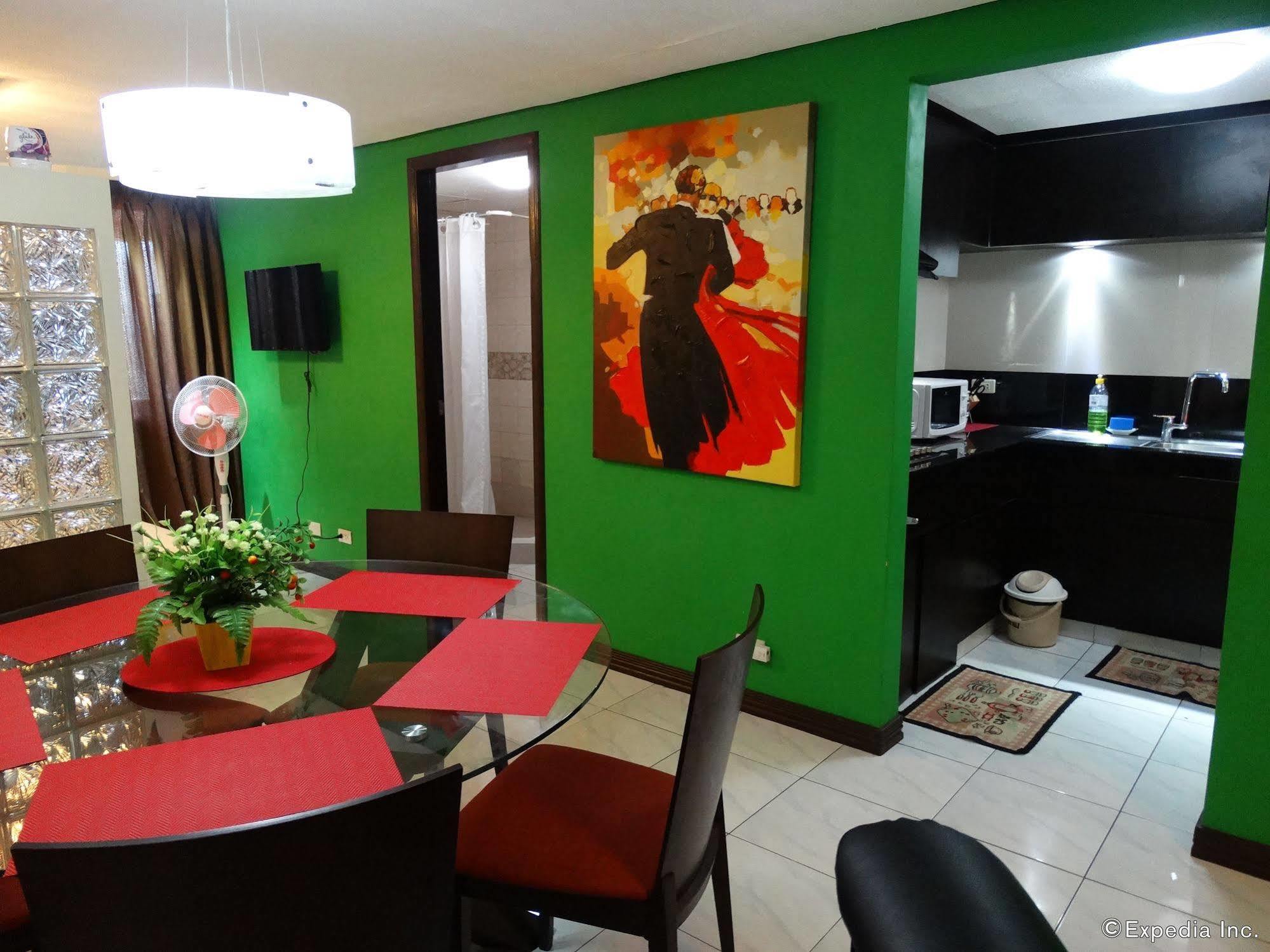 Manila Bay Serviced Apartments Екстер'єр фото